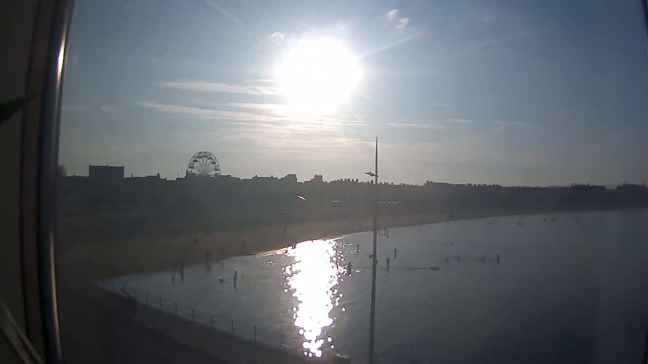 Weymouth City & Beach Live Cam - Weymouth, Dorset, South West, England, United Kingdom