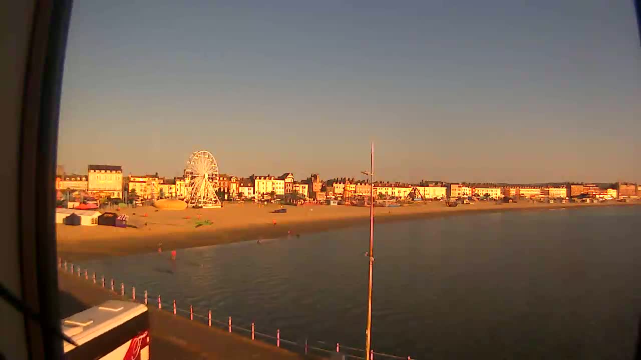 Weymouth City & Beach Live Cam - Weymouth, Dorset, South West, England, United Kingdom