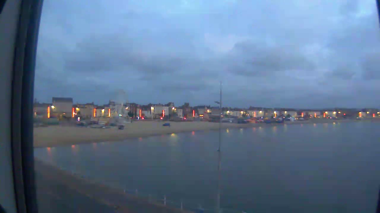 Weymouth City & Beach Live Cam - Weymouth, Dorset, South West, England, United Kingdom