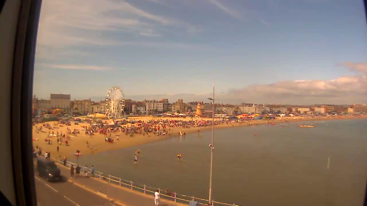 Weymouth City & Beach Live Cam - Weymouth, Dorset, South West, England, United Kingdom