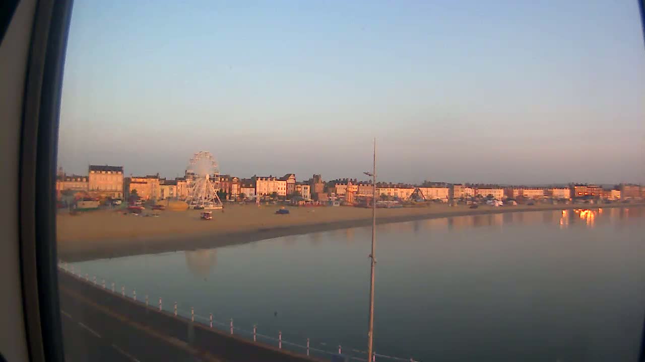 Weymouth City & Beach Live Cam - Weymouth, Dorset, South West, England, United Kingdom
