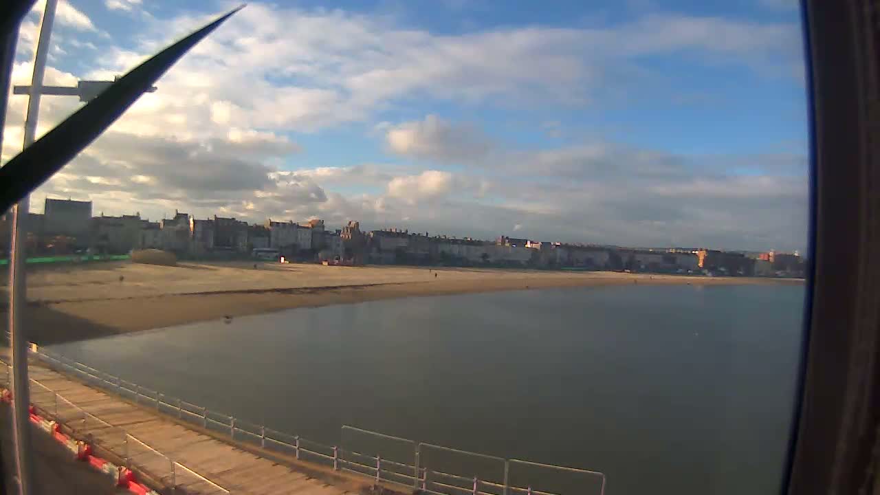 Weymouth City & Beach Live Cam - Weymouth, Dorset, South West, England, United Kingdom
