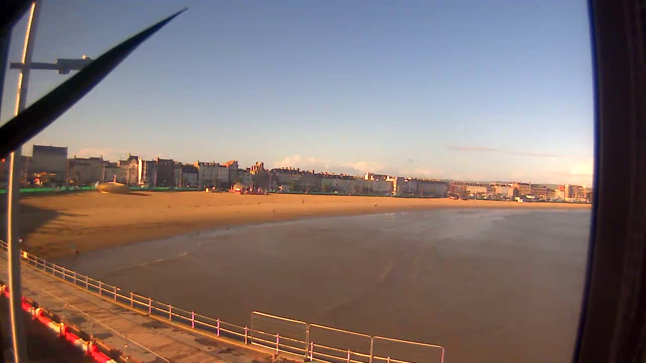 Weymouth City & Beach Live Cam - Weymouth, Dorset, South West, England, United Kingdom