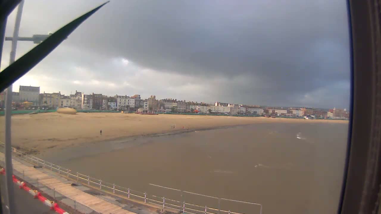 Weymouth City & Beach Live Cam - Weymouth, Dorset, South West, England, United Kingdom