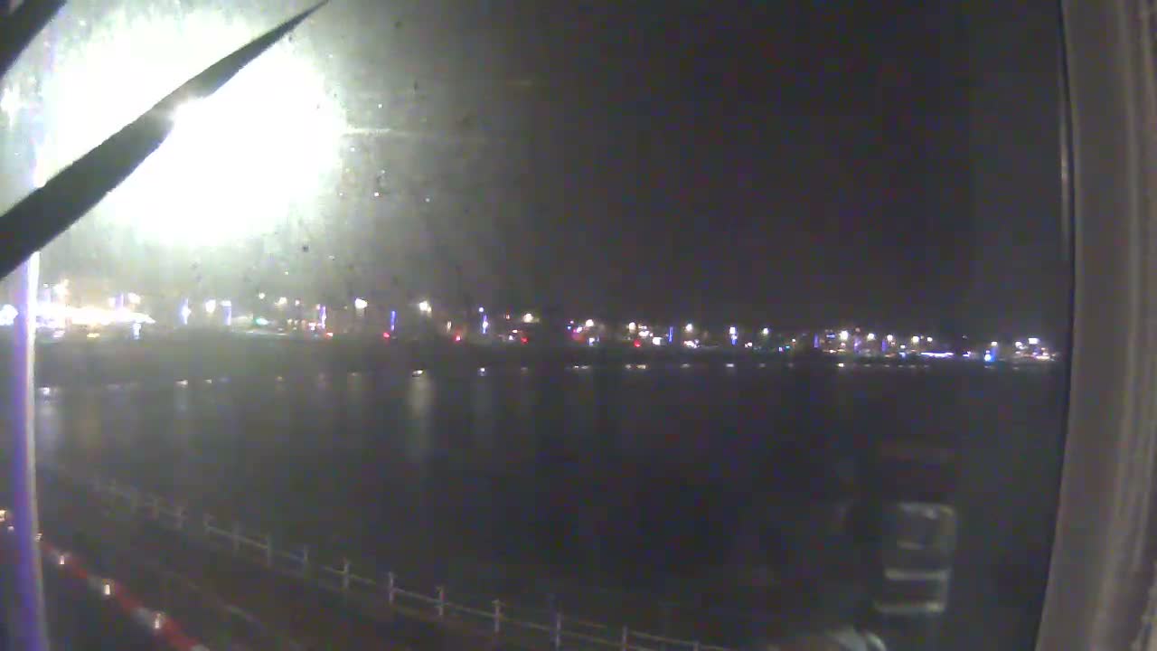 Weymouth City & Beach Live Cam - Weymouth, Dorset, South West, England, United Kingdom