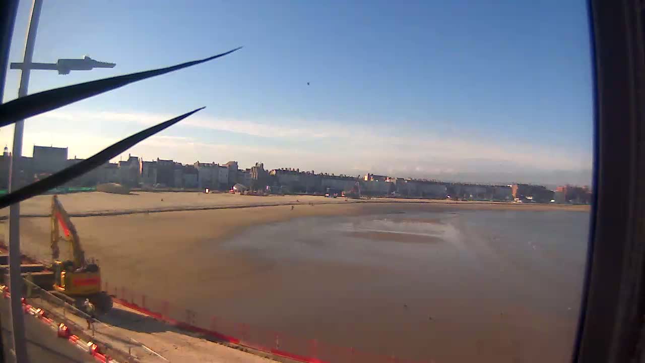 Weymouth City & Beach Live Cam - Weymouth, Dorset, South West, England, United Kingdom