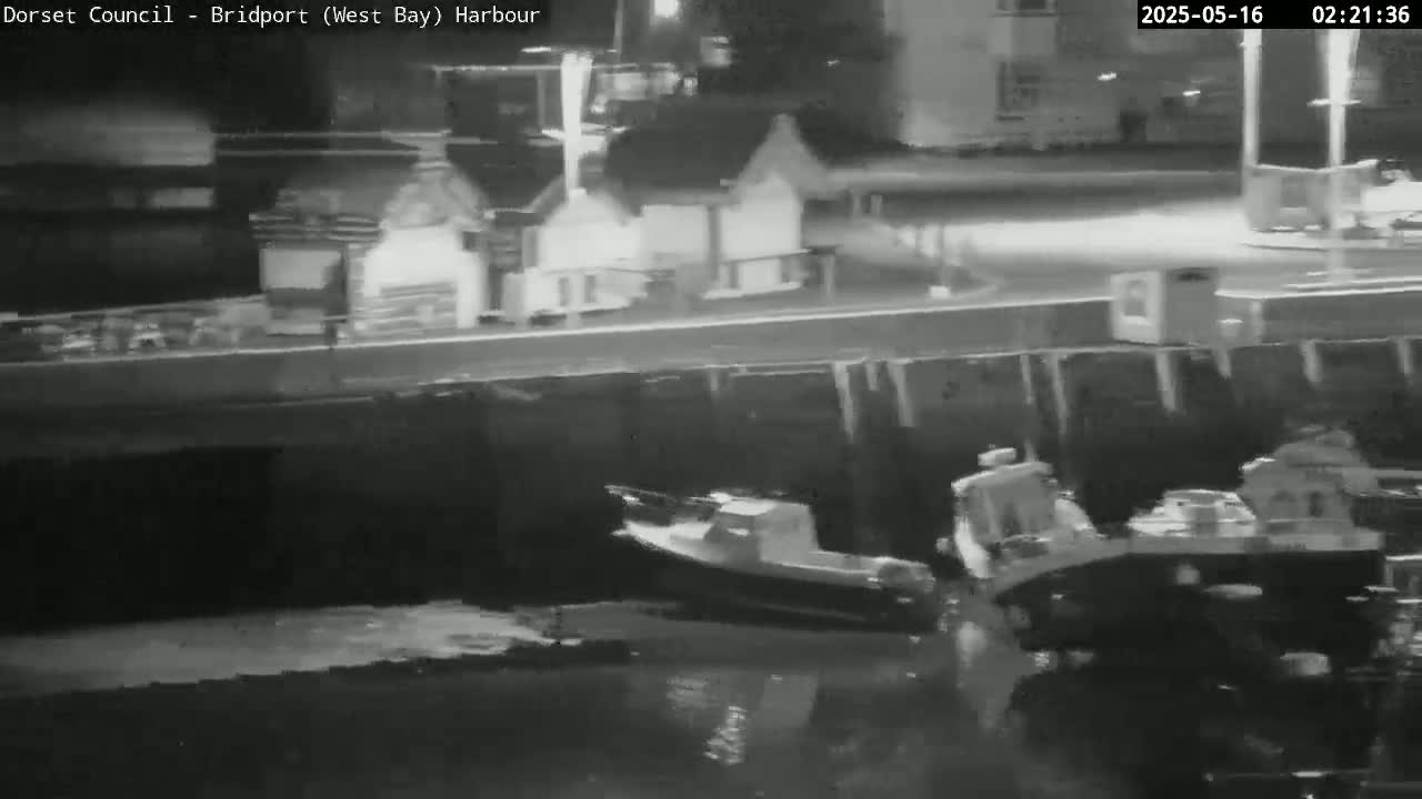 Bridport Harbour (West Bay) PTZ Live Cam - Bridport, Dorset, South West, England, United Kingdom