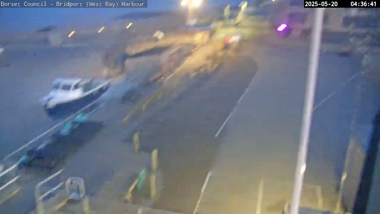 Bridport Harbour (West Bay) PTZ Live Cam - Bridport, Dorset, South West, England, United Kingdom