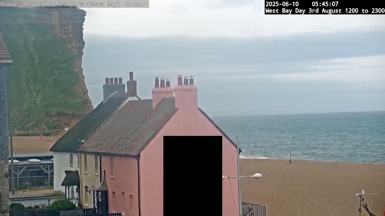 Bridport Harbour (West Bay) PTZ Live Cam - Bridport, Dorset, South West, England, United Kingdom
