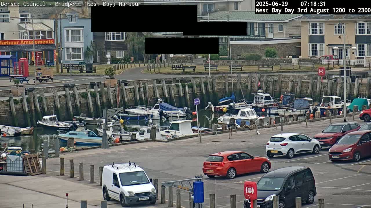 Bridport Harbour (West Bay) PTZ Live Cam - Bridport, Dorset, South West, England, United Kingdom