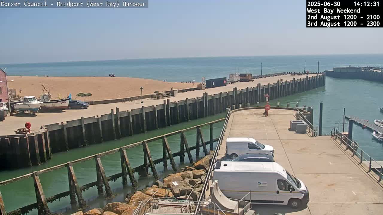 Bridport Harbour (West Bay) PTZ Live Cam - Bridport, Dorset, South West, England, United Kingdom