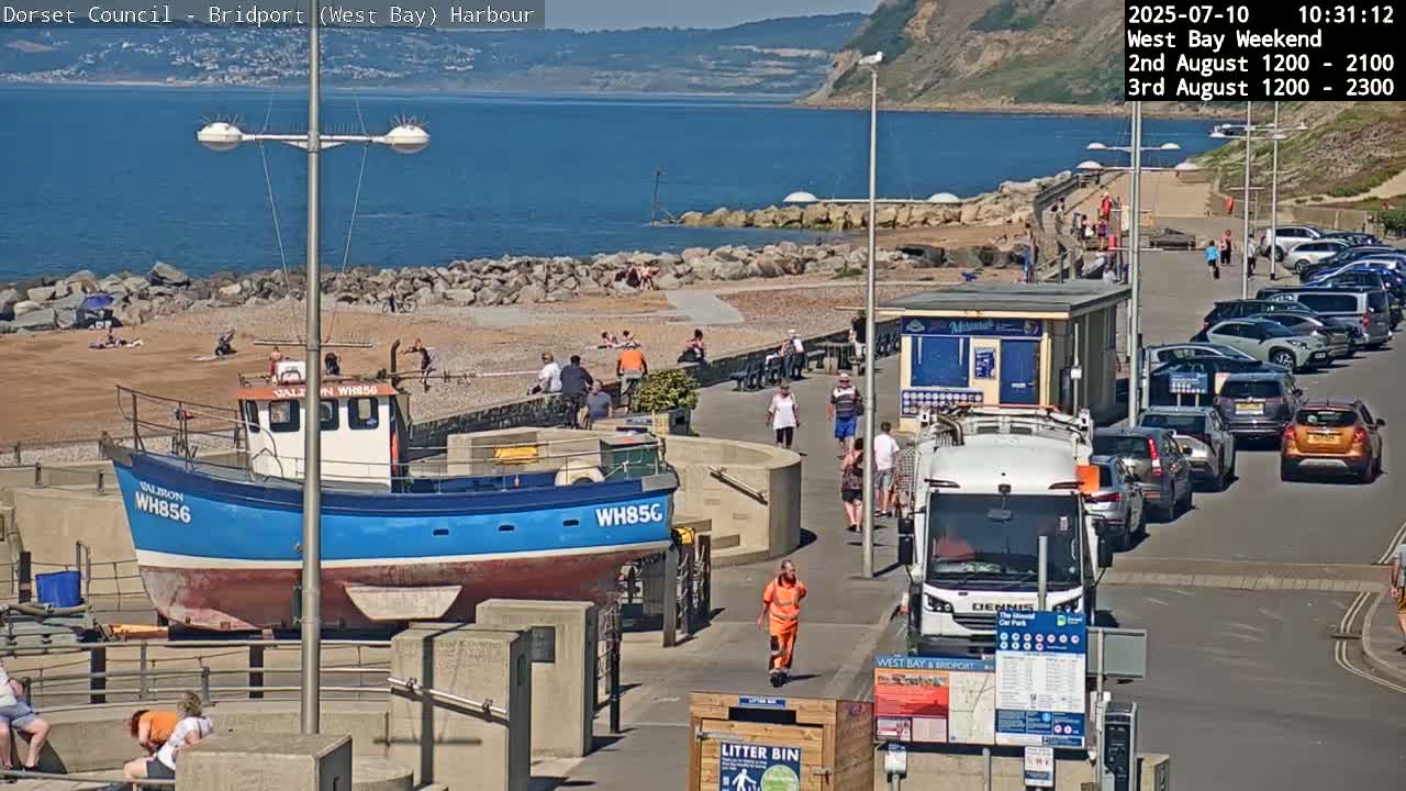 Bridport Harbour (West Bay) PTZ Live Cam - Bridport, Dorset, South West, England, United Kingdom