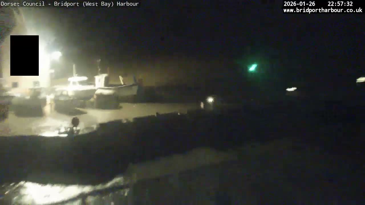 Bridport Harbour (West Bay) PTZ Live Cam - Bridport, Dorset, South West, England, United Kingdom