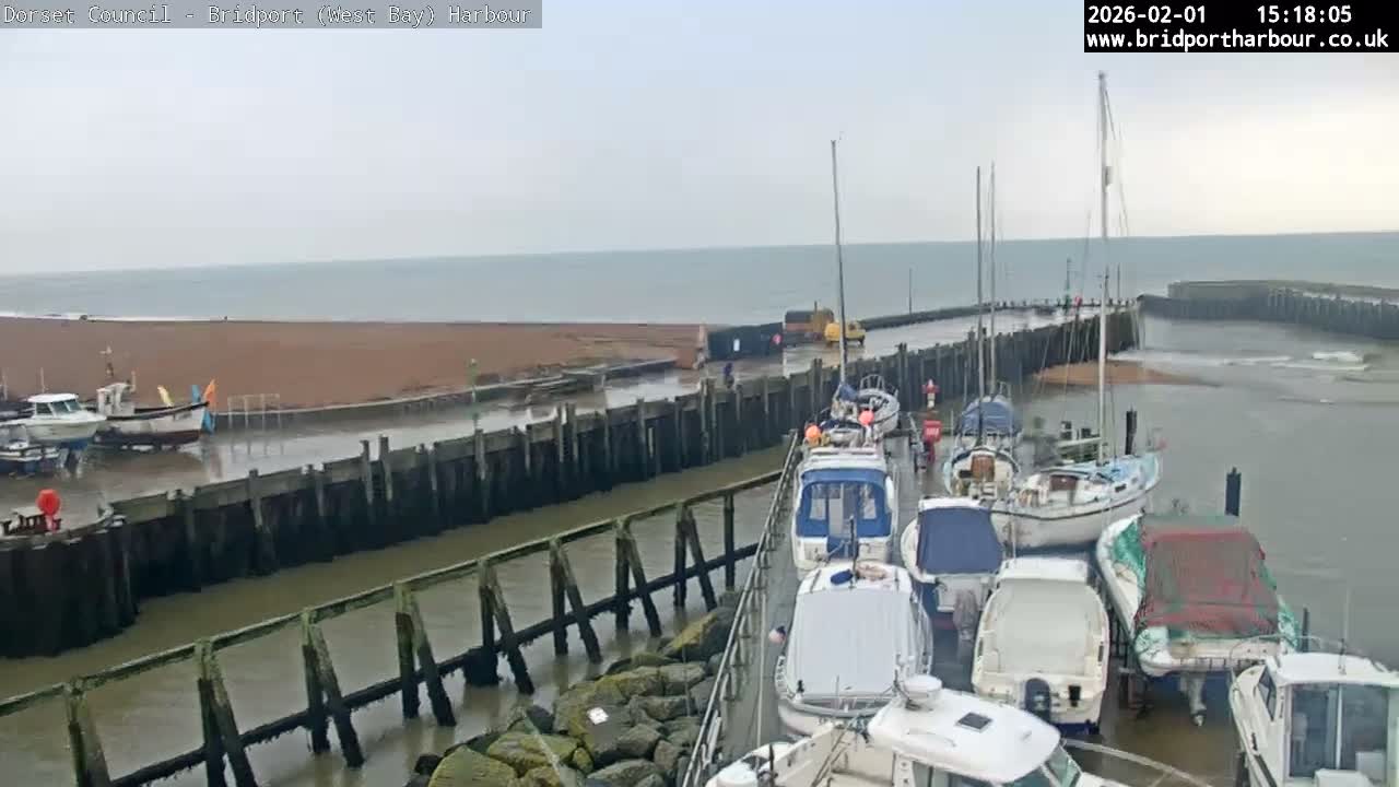 Bridport Harbour (West Bay) PTZ Live Cam - Bridport, Dorset, South West, England, United Kingdom