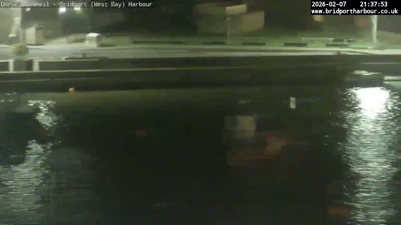 Bridport Harbour (West Bay) PTZ Live Cam - Bridport, Dorset, South West, England, United Kingdom