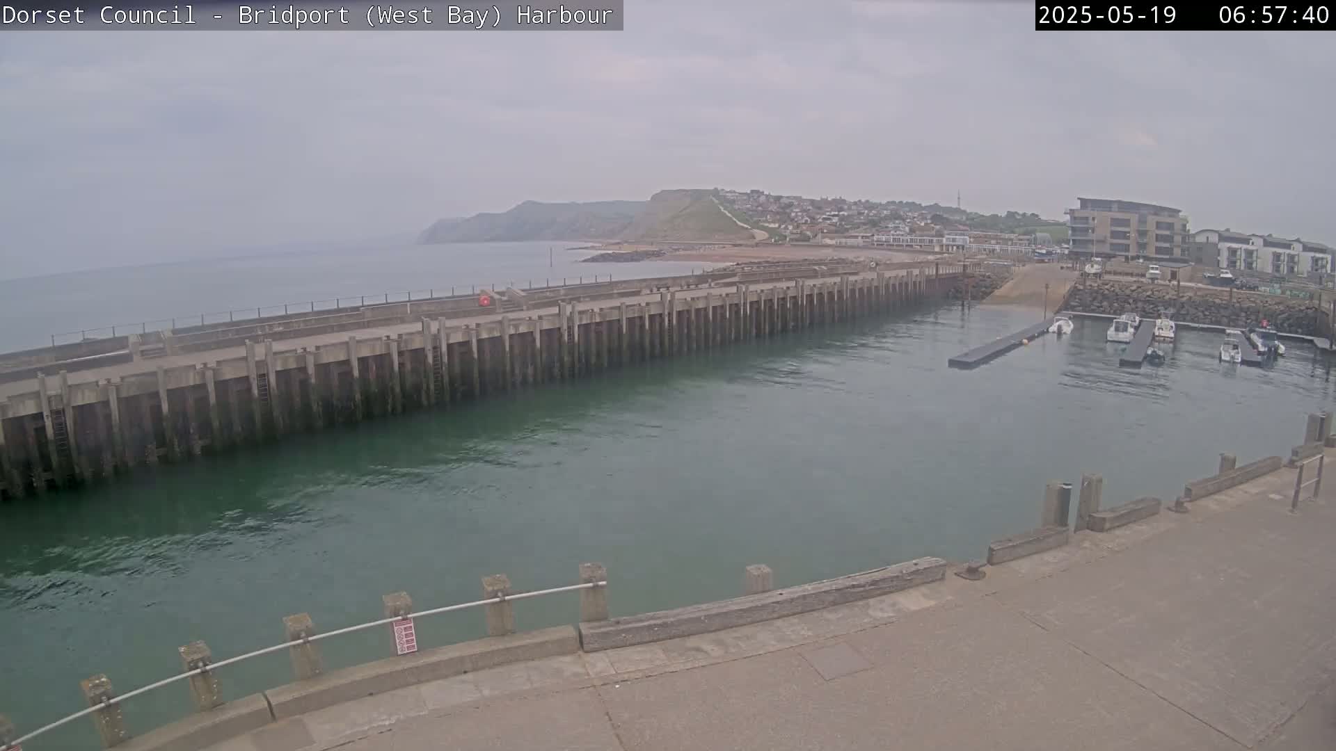 Bridport Harbour West Beach Live Cam - Bridport, Dorset, South West, England, United Kingdom