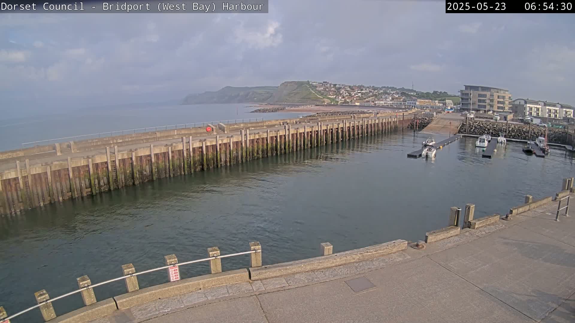 Bridport Harbour West Beach Live Cam - Bridport, Dorset, South West, England, United Kingdom