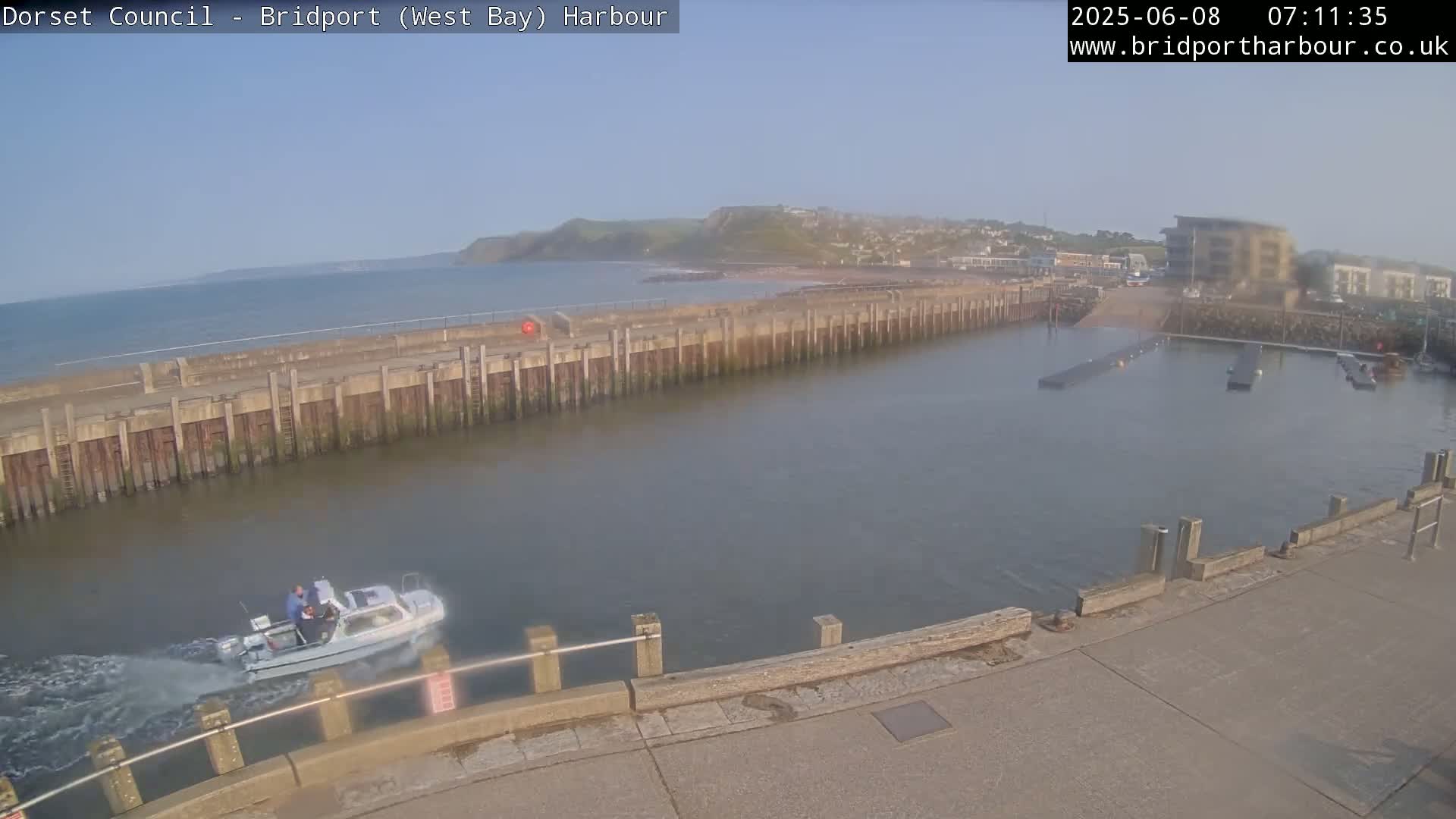 Bridport Harbour West Beach Live Cam - Bridport, Dorset, South West, England, United Kingdom
