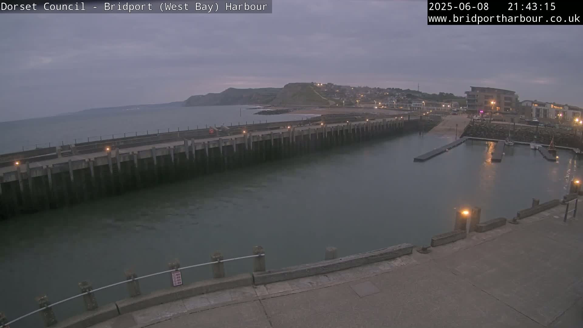 Bridport Harbour West Beach Live Cam - Bridport, Dorset, South West, England, United Kingdom