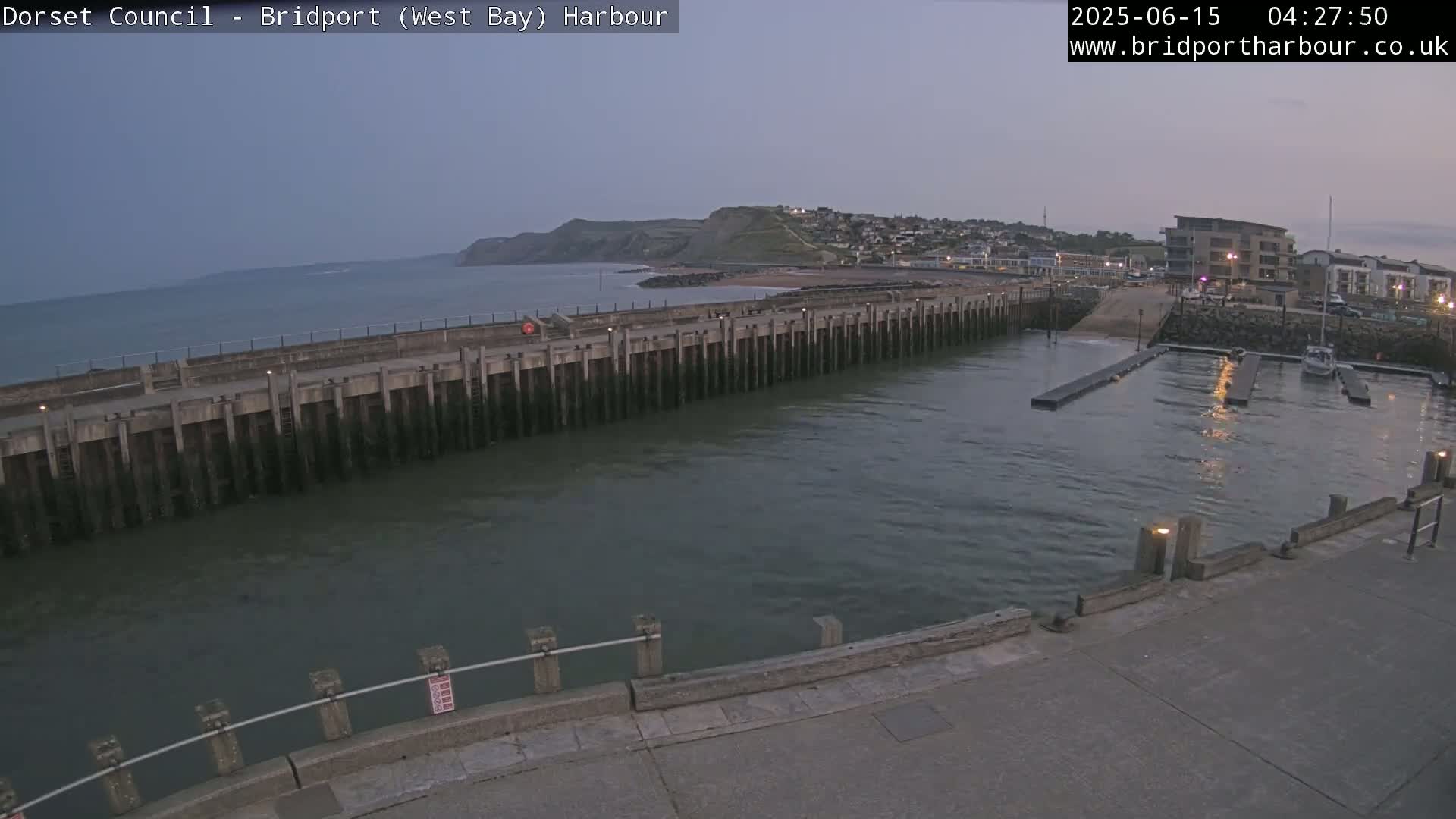 Bridport Harbour West Beach Live Cam - Bridport, Dorset, South West, England, United Kingdom