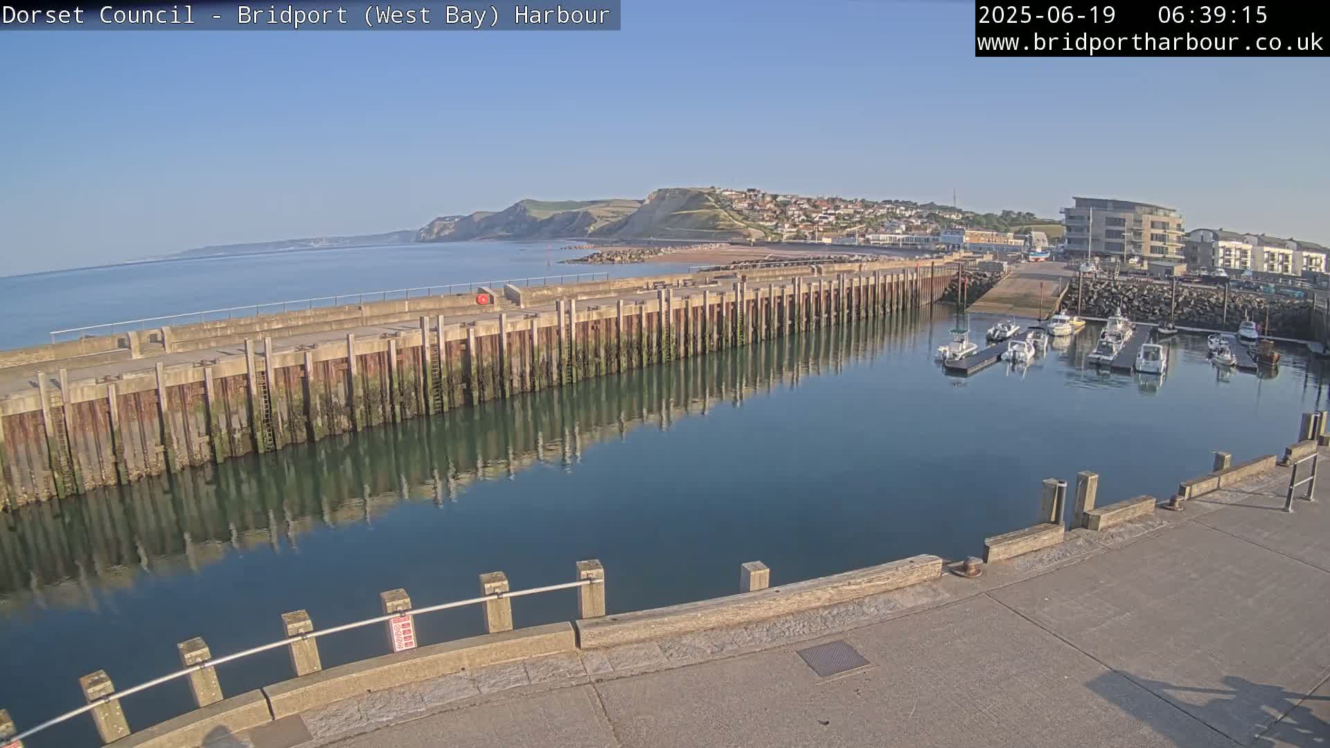 Bridport Harbour West Beach Live Cam - Bridport, Dorset, South West, England, United Kingdom