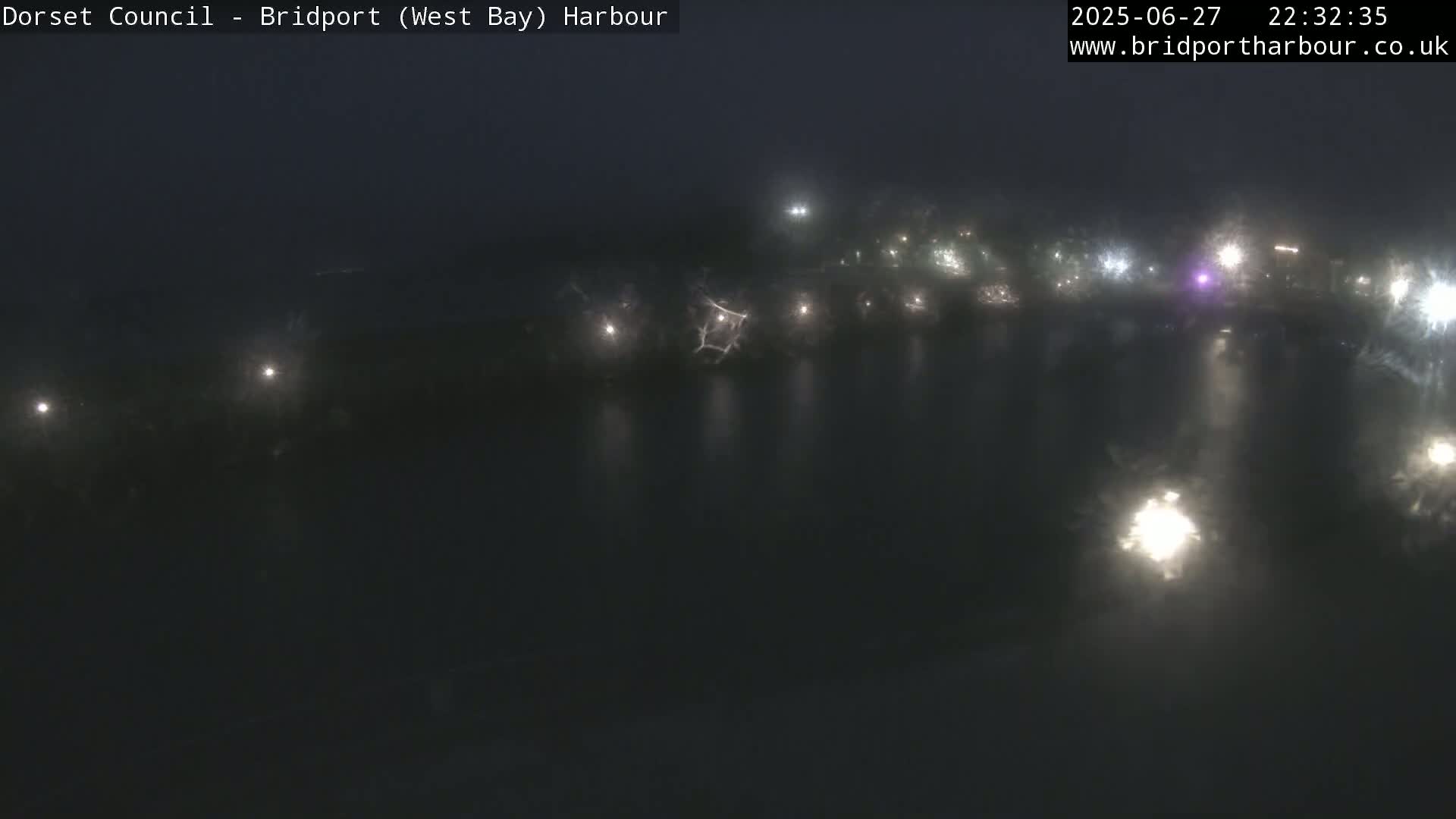 Bridport Harbour West Beach Live Cam - Bridport, Dorset, South West, England, United Kingdom