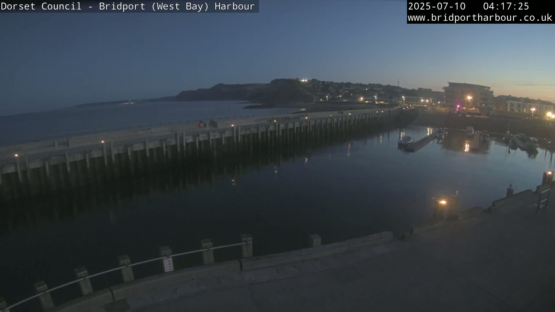 Bridport Harbour West Beach Live Cam - Bridport, Dorset, South West, England, United Kingdom