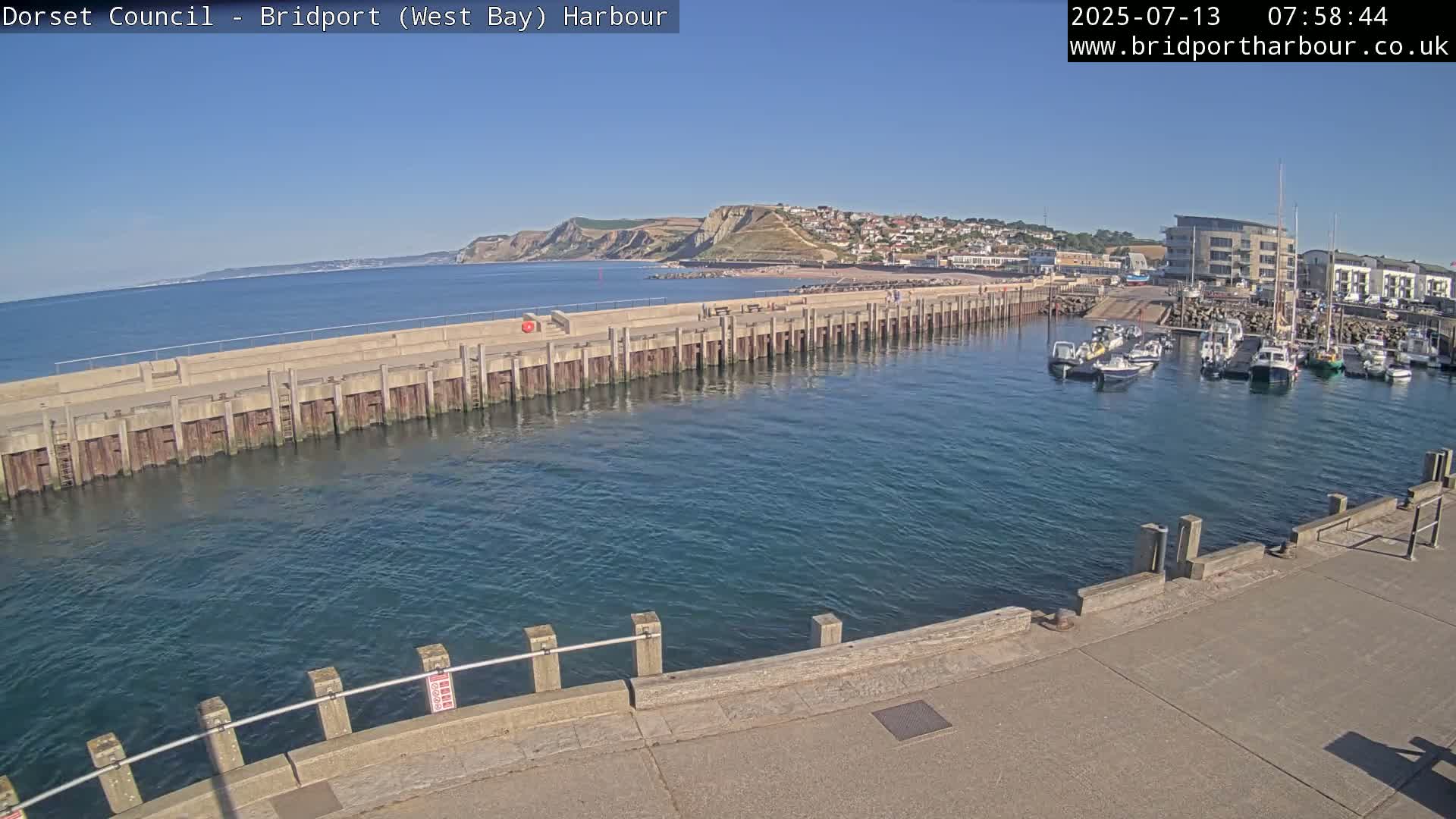 Bridport Harbour West Beach Live Cam - Bridport, Dorset, South West, England, United Kingdom