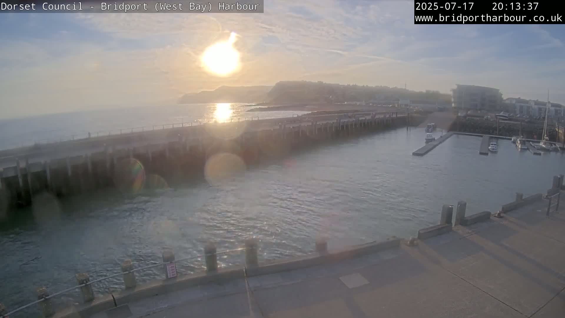 Bridport Harbour West Beach Live Cam - Bridport, Dorset, South West, England, United Kingdom