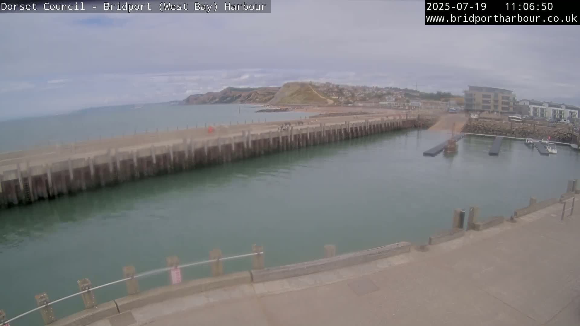 Bridport Harbour West Beach Live Cam - Bridport, Dorset, South West, England, United Kingdom