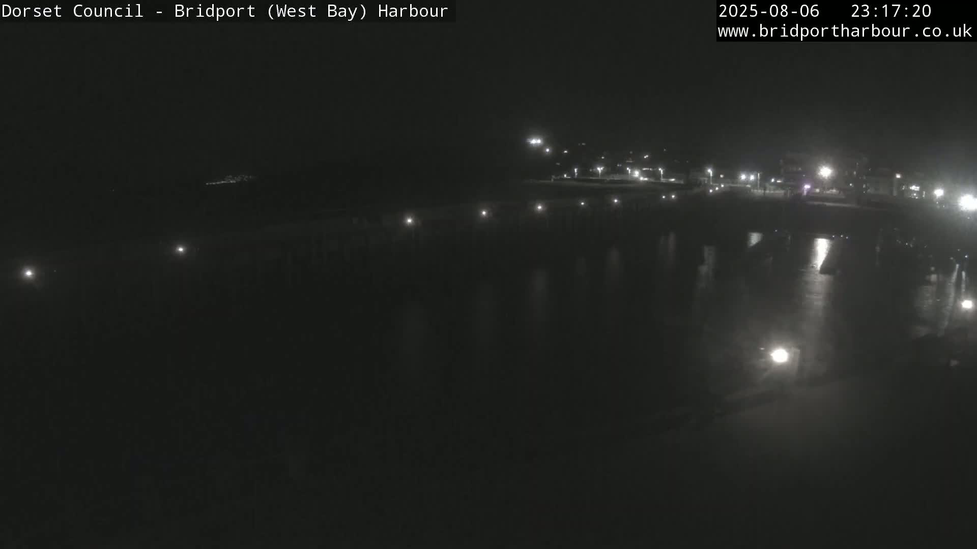 Bridport Harbour West Beach Live Cam - Bridport, Dorset, South West, England, United Kingdom