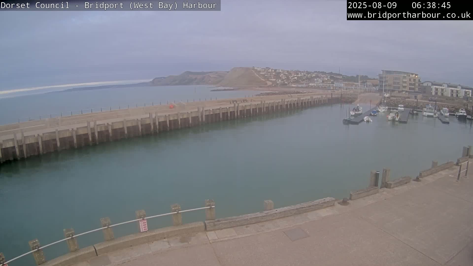 Bridport Harbour West Beach Live Cam - Bridport, Dorset, South West, England, United Kingdom