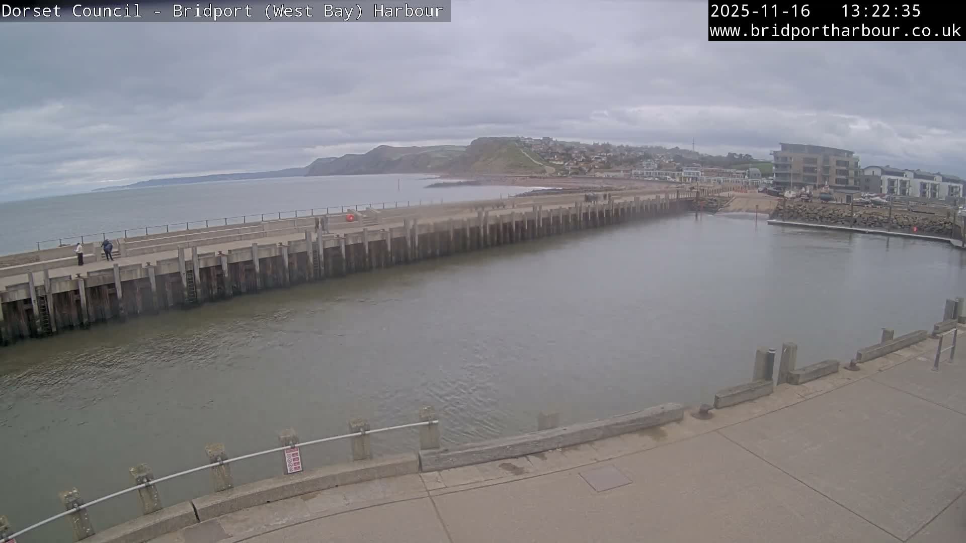 Bridport Harbour West Beach Live Cam - Bridport, Dorset, South West, England, United Kingdom