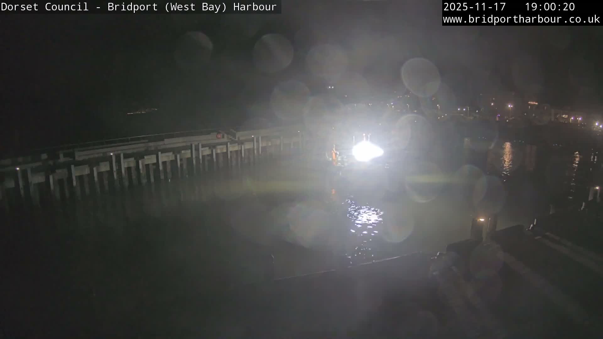 Bridport Harbour West Beach Live Cam - Bridport, Dorset, South West, England, United Kingdom