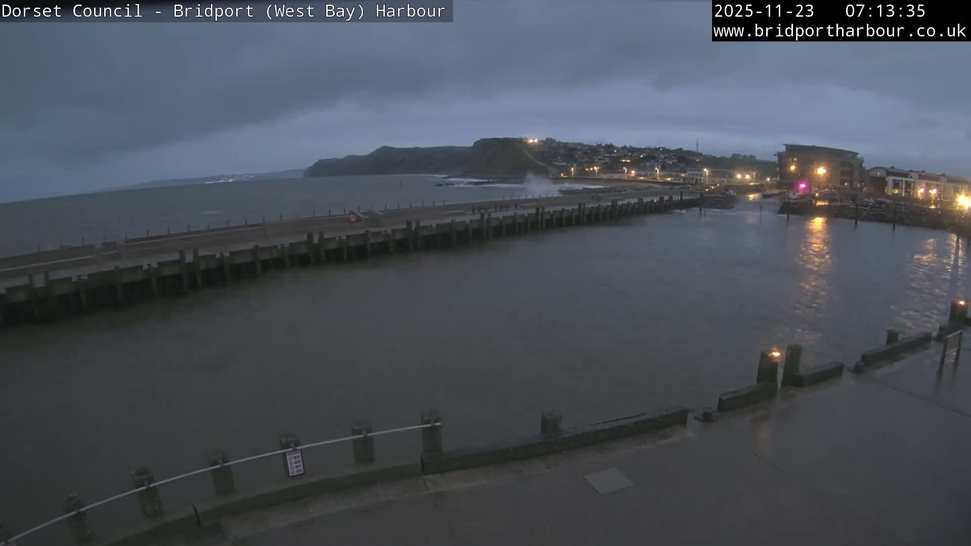 Bridport Harbour West Beach Live Cam - Bridport, Dorset, South West, England, United Kingdom
