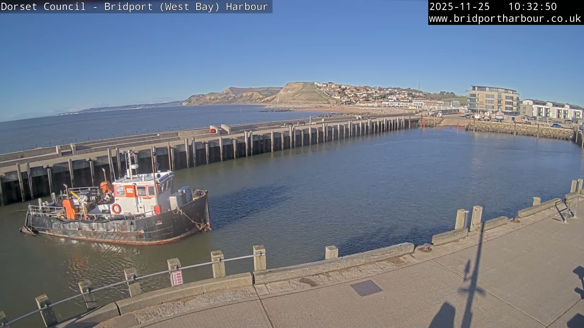 Bridport Harbour West Beach Live Cam - Bridport, Dorset, South West, England, United Kingdom