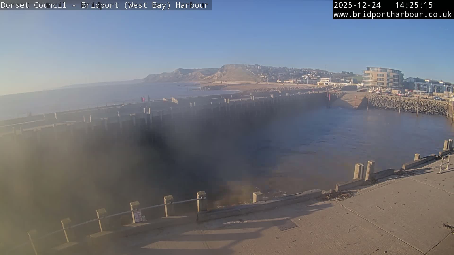Bridport Harbour West Beach Live Cam - Bridport, Dorset, South West, England, United Kingdom