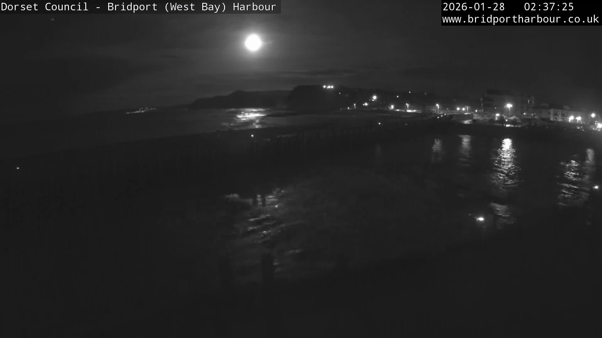 Bridport Harbour West Beach Live Cam - Bridport, Dorset, South West, England, United Kingdom