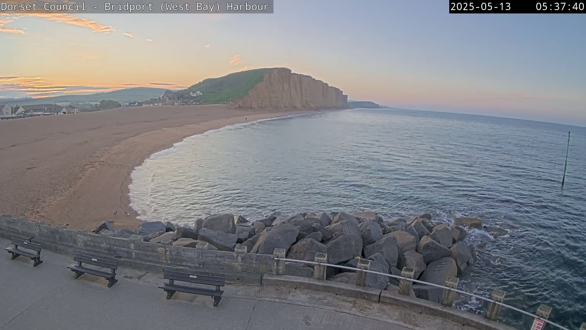 Bridport Harbour East Beach Live Cam - Bridport, Dorset, South West, England, United Kingdom