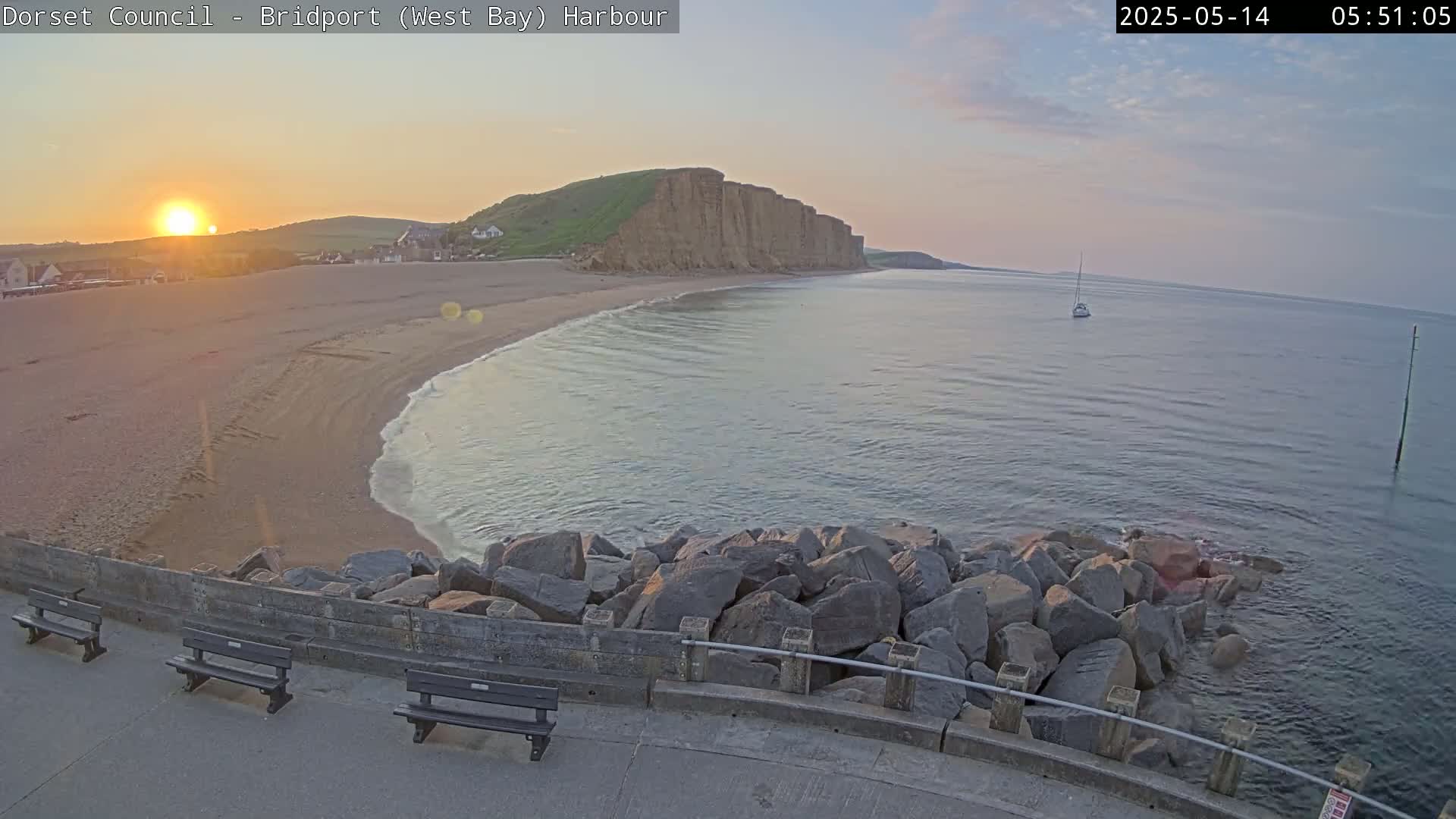 Bridport Harbour East Beach Live Cam - Bridport, Dorset, South West, England, United Kingdom