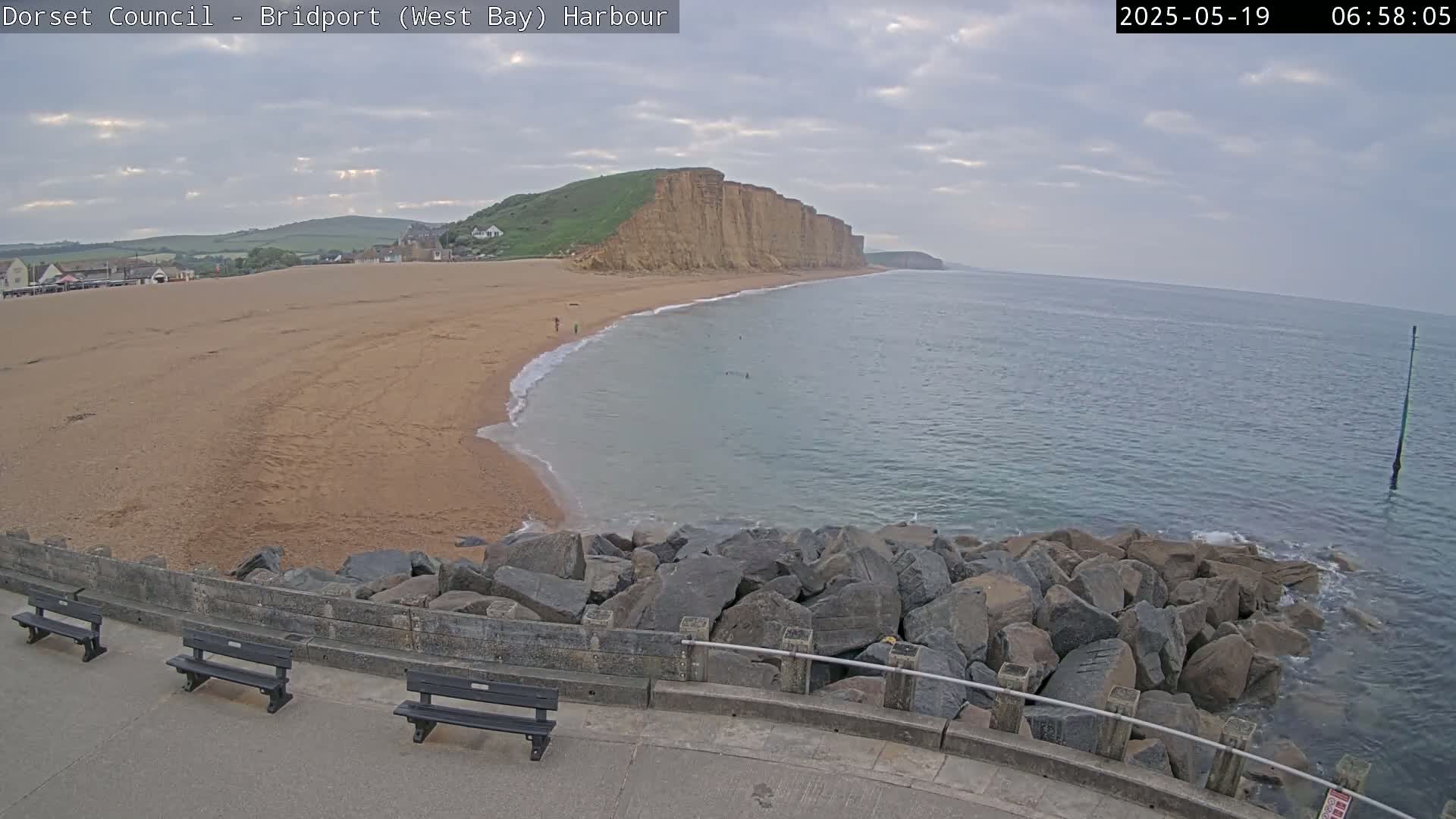 Bridport Harbour East Beach Live Cam - Bridport, Dorset, South West, England, United Kingdom