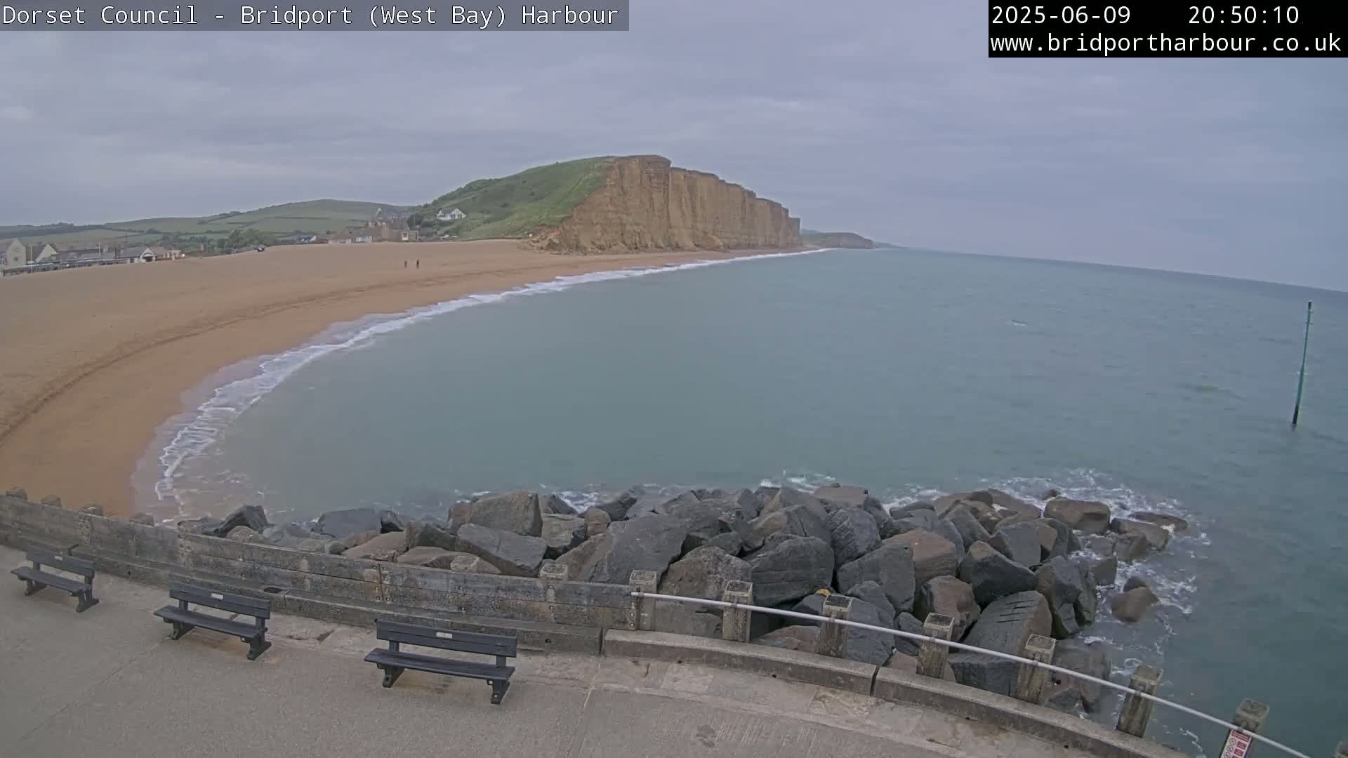 Bridport Harbour East Beach Live Cam - Bridport, Dorset, South West, England, United Kingdom
