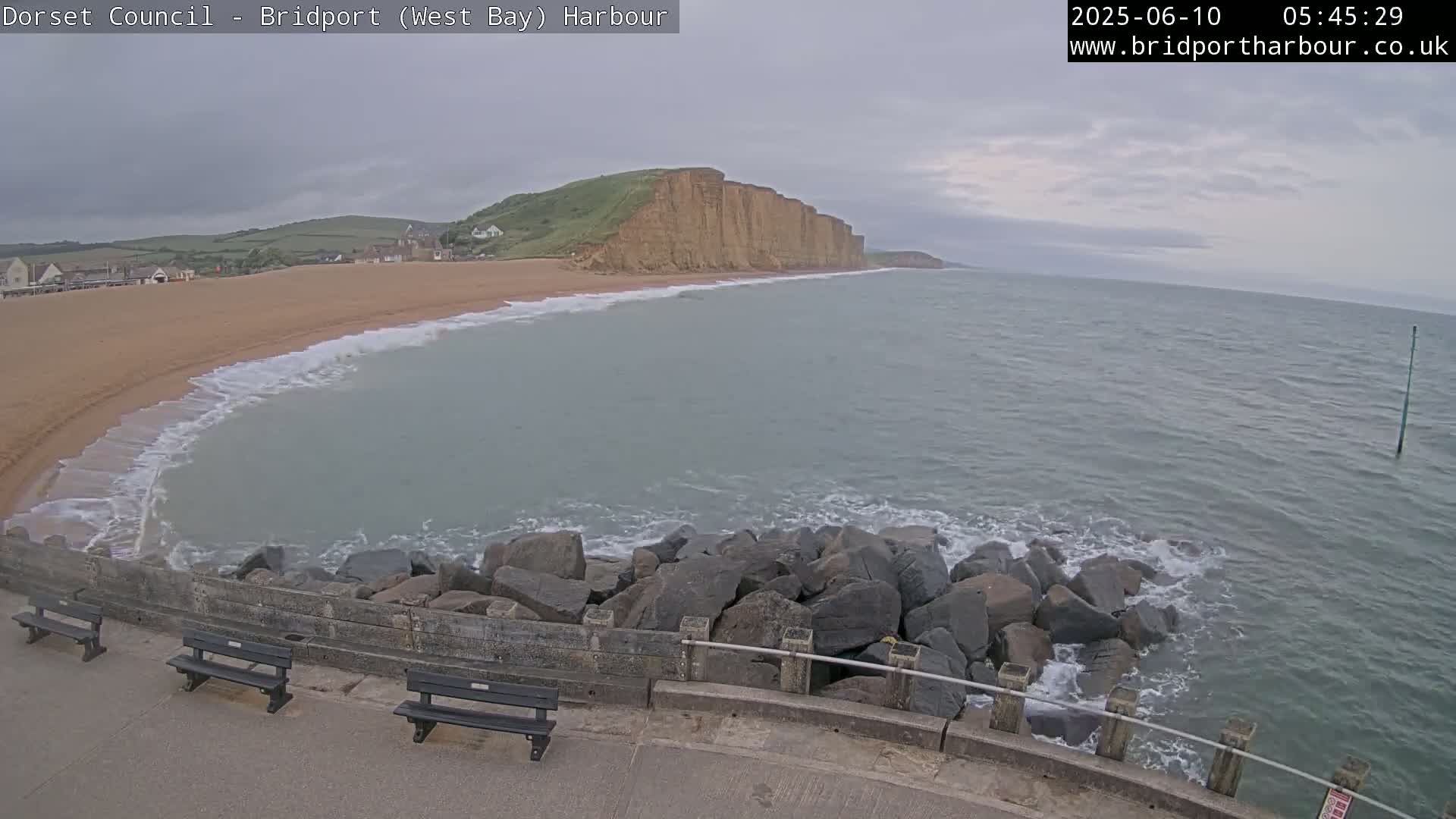 Bridport Harbour East Beach Live Cam - Bridport, Dorset, South West, England, United Kingdom