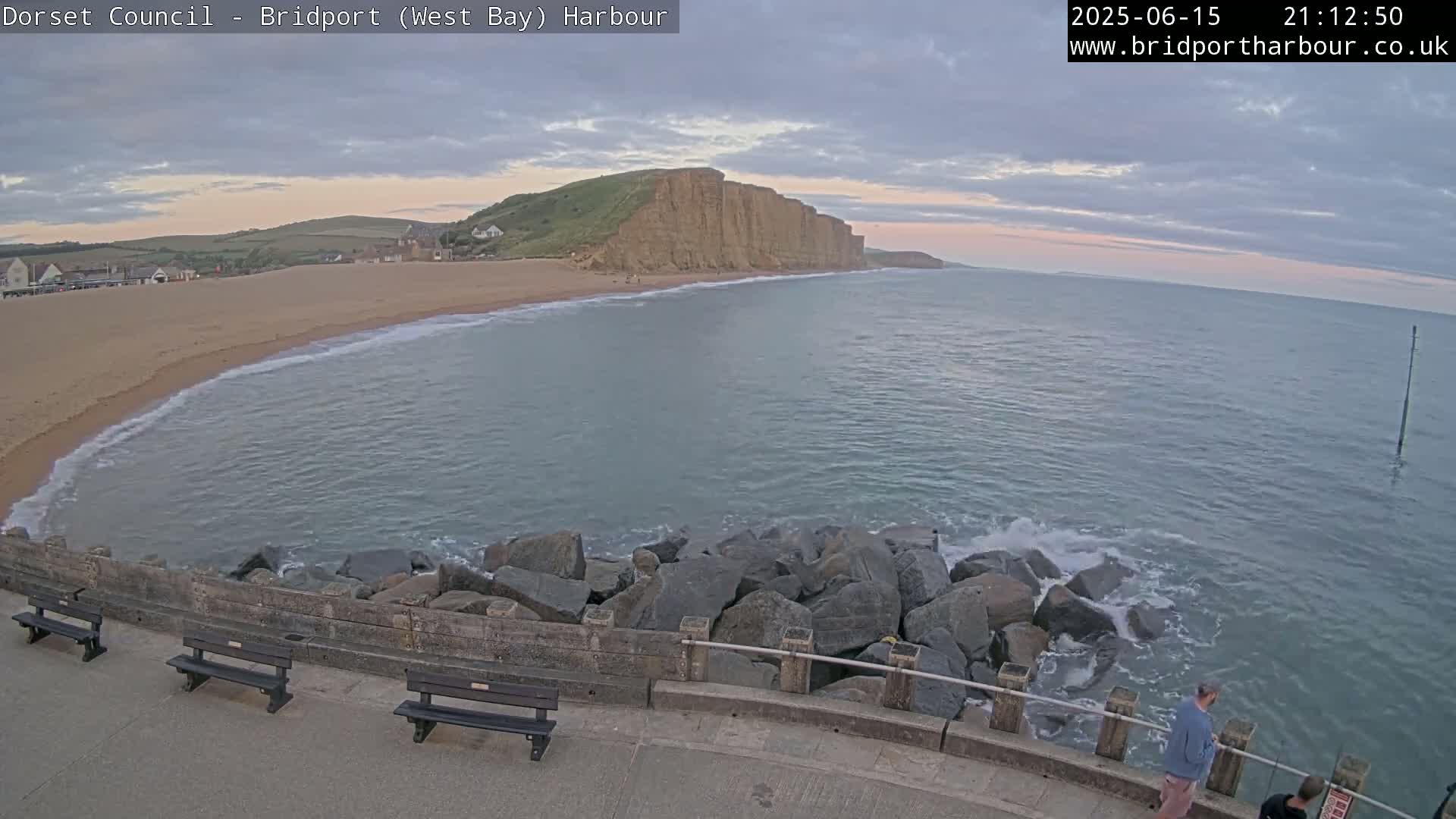 Bridport Harbour East Beach Live Cam - Bridport, Dorset, South West, England, United Kingdom