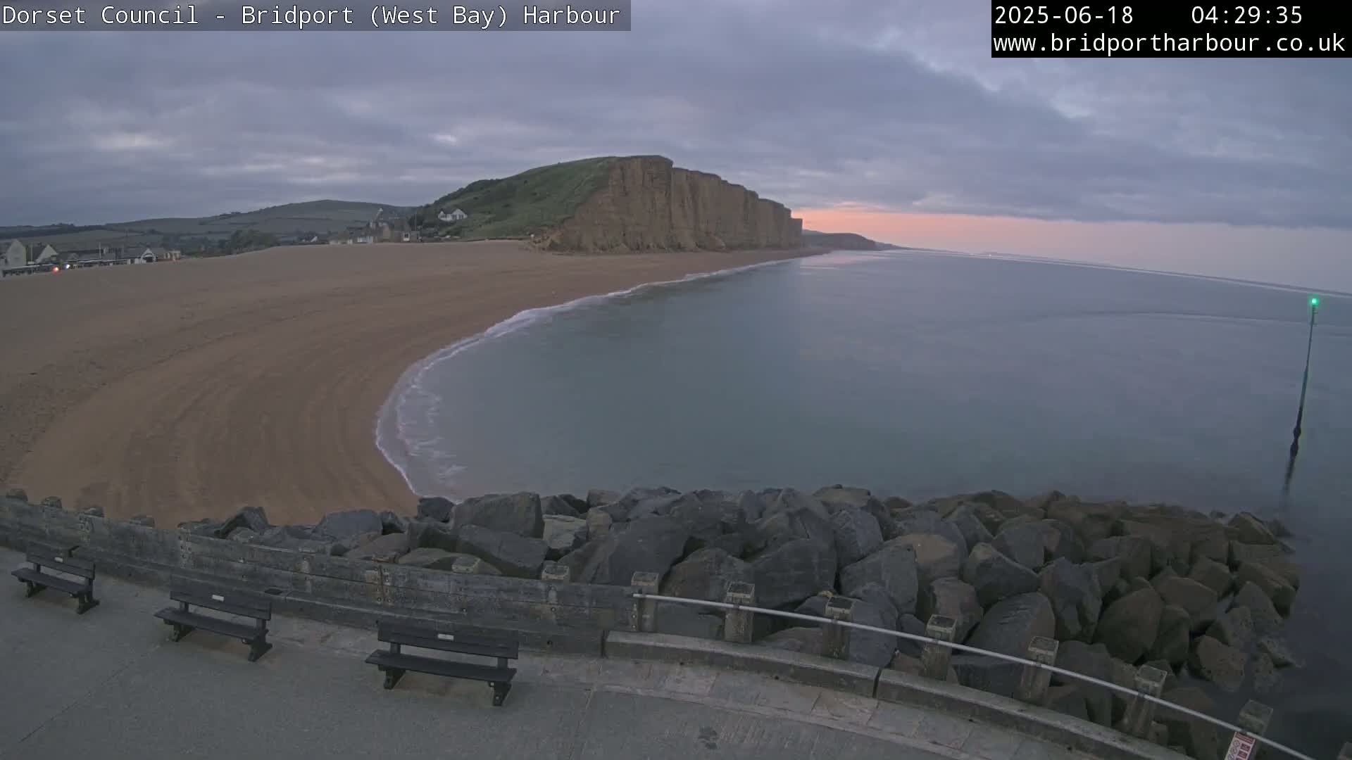 Bridport Harbour East Beach Live Cam - Bridport, Dorset, South West, England, United Kingdom