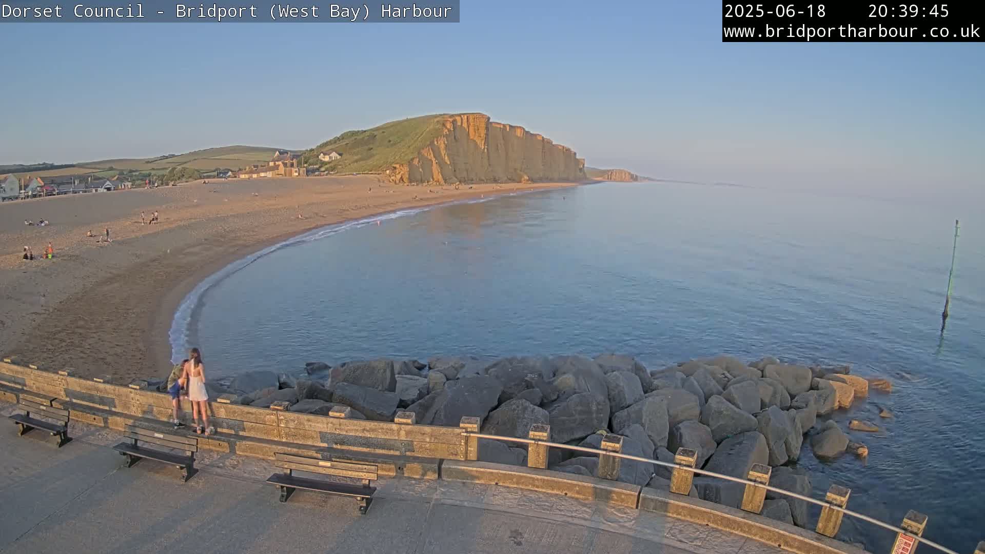 Bridport Harbour East Beach Live Cam - Bridport, Dorset, South West, England, United Kingdom
