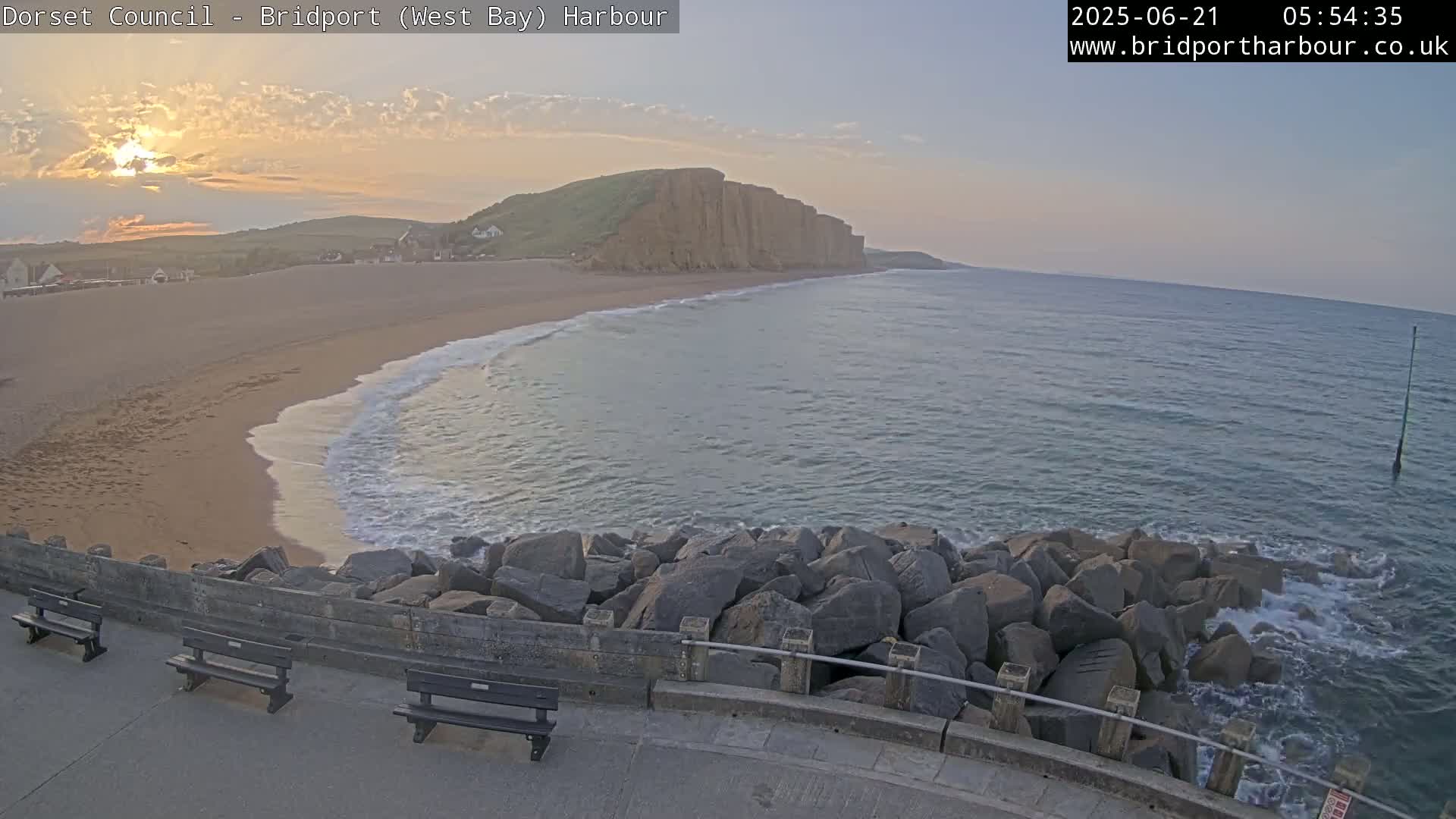 Bridport Harbour East Beach Live Cam - Bridport, Dorset, South West, England, United Kingdom