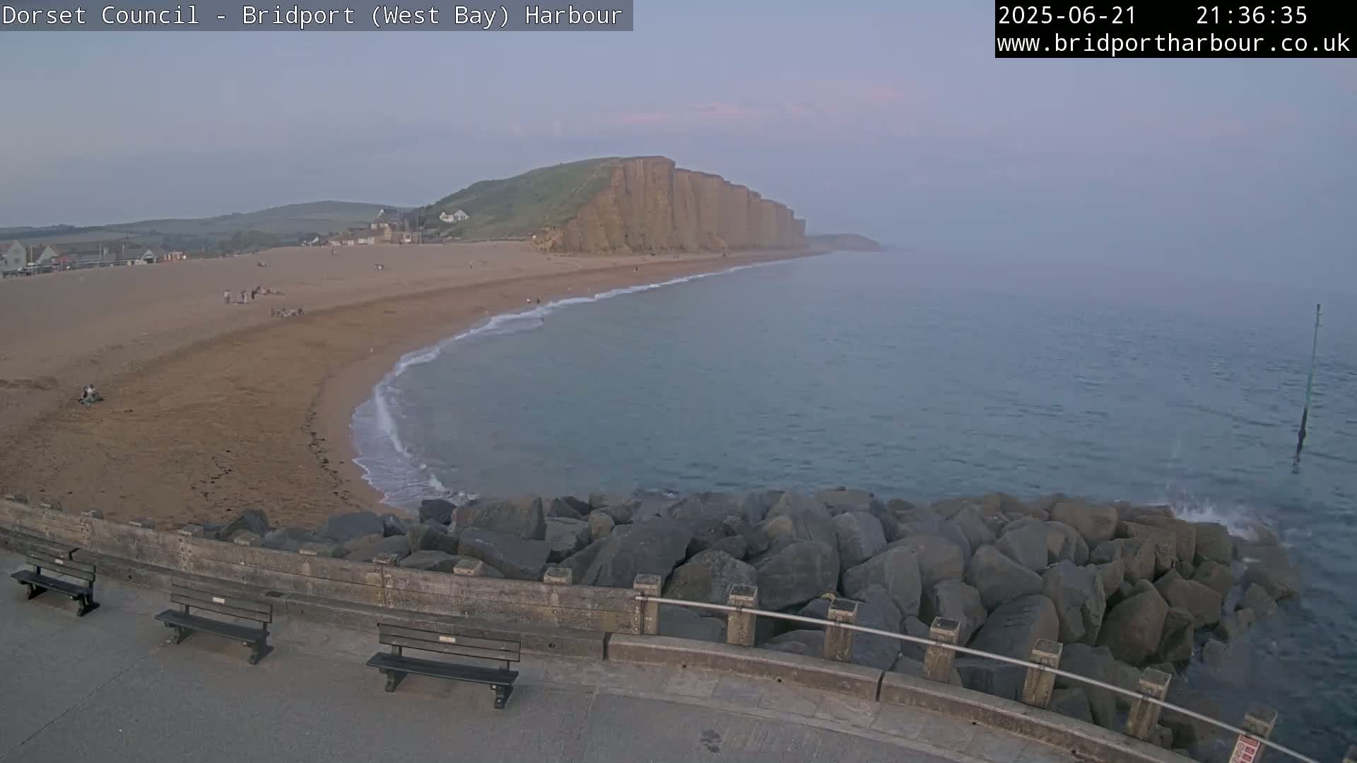 Bridport Harbour East Beach Live Cam - Bridport, Dorset, South West, England, United Kingdom