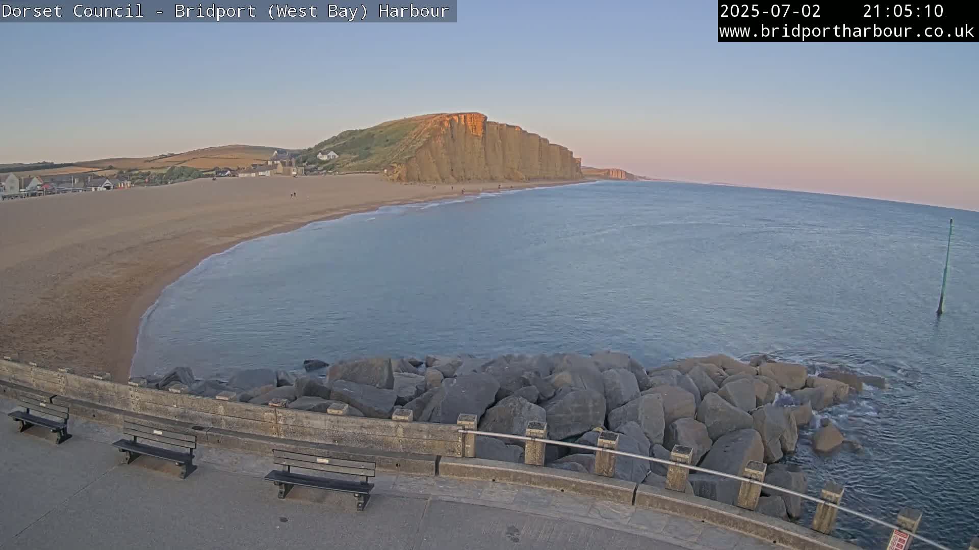 Bridport Harbour East Beach Live Cam - Bridport, Dorset, South West, England, United Kingdom