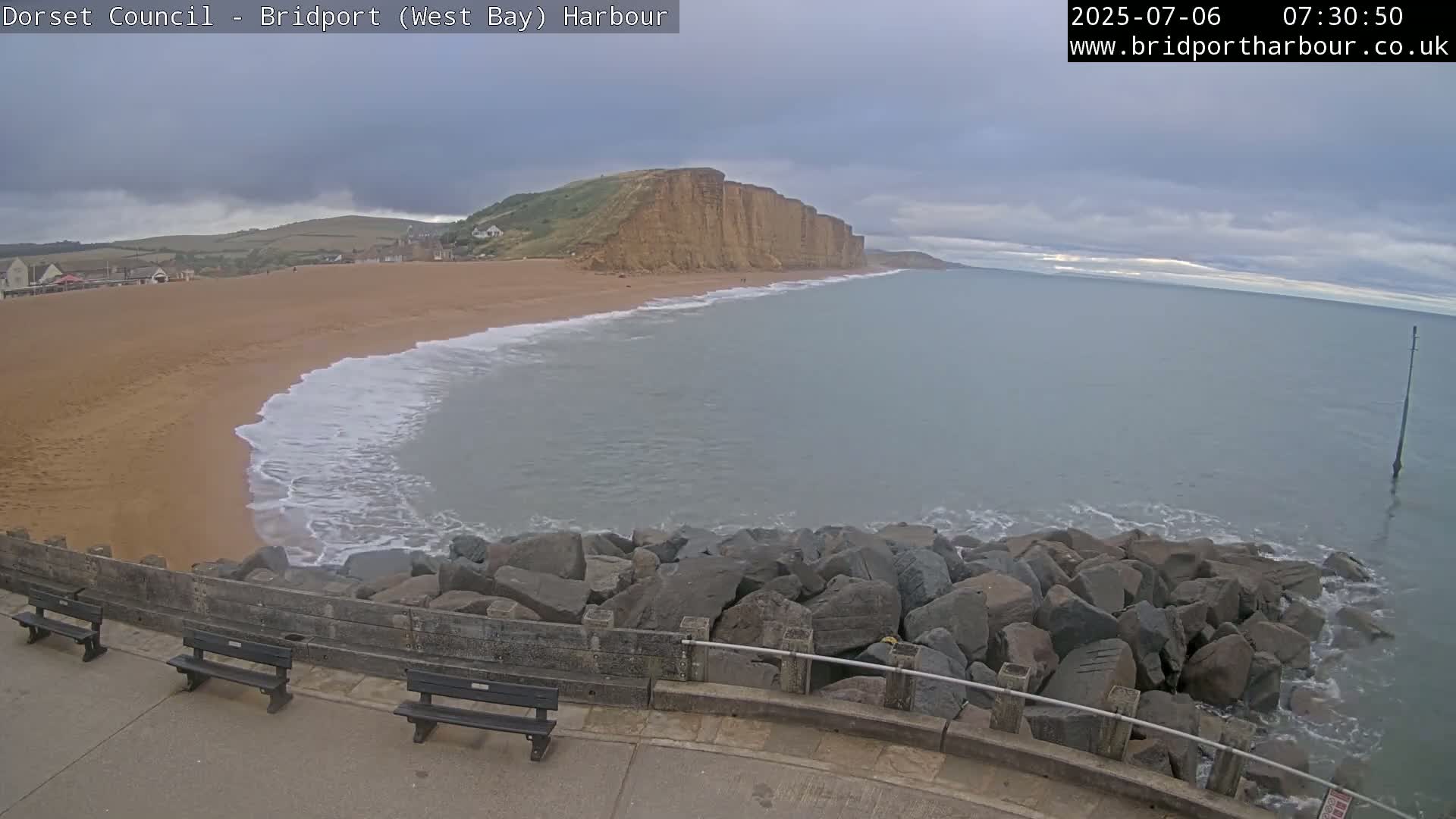 Bridport Harbour East Beach Live Cam - Bridport, Dorset, South West, England, United Kingdom